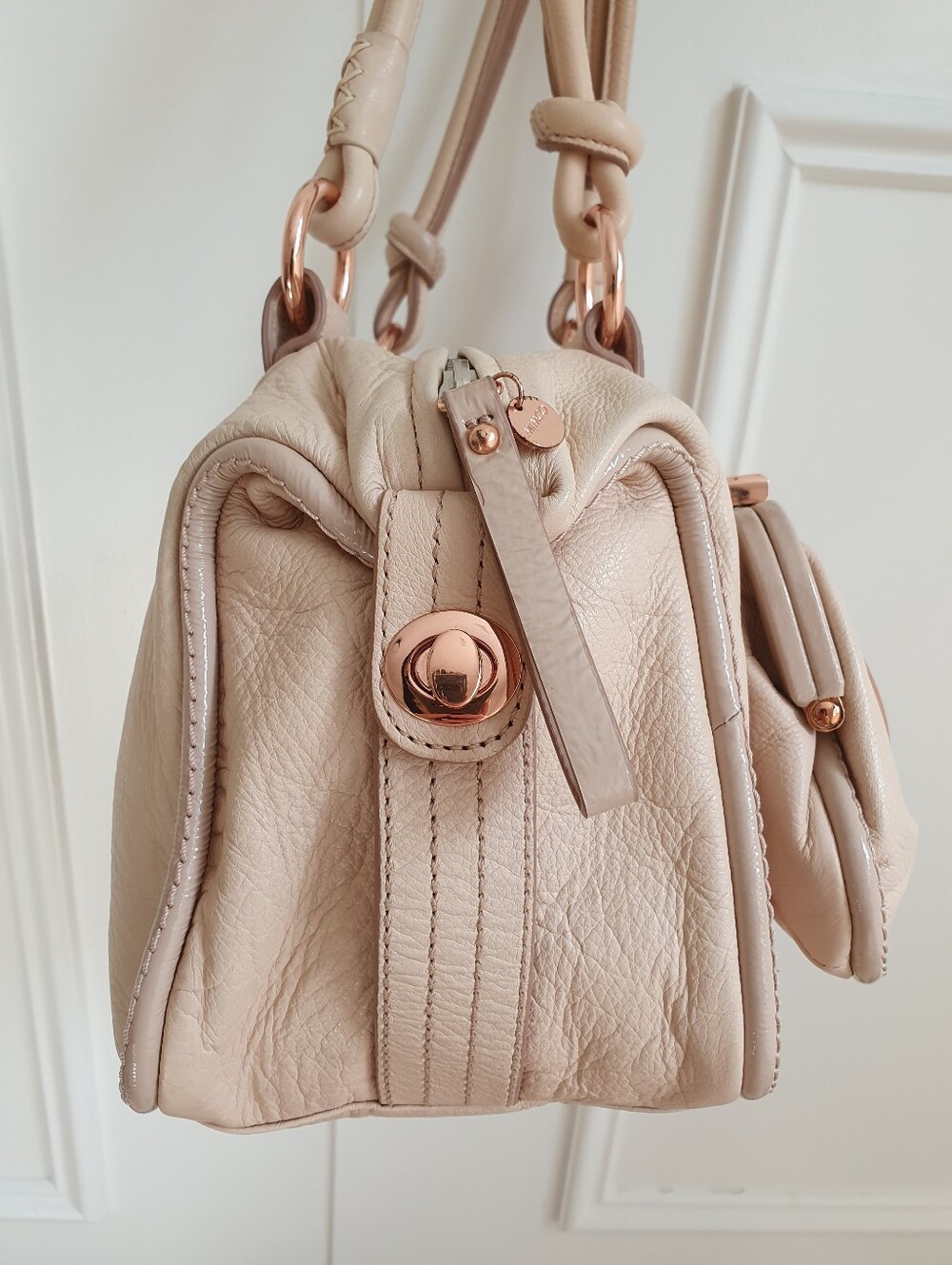 Mimco leather rose-gold accent handbag - Picture 5 of 11